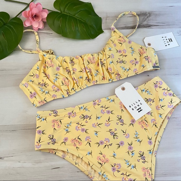 Billabong Pretty Moon Ditsy Floral Bikini - Picture 5 of 16